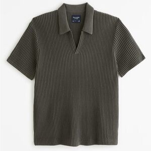 Abercrombie & Fitch Plisse Johnny-Collar Sweater Polo. Size large.